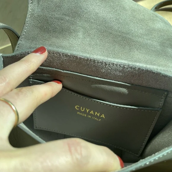 Cuyana crossbody bag - Picture 8 of 10
